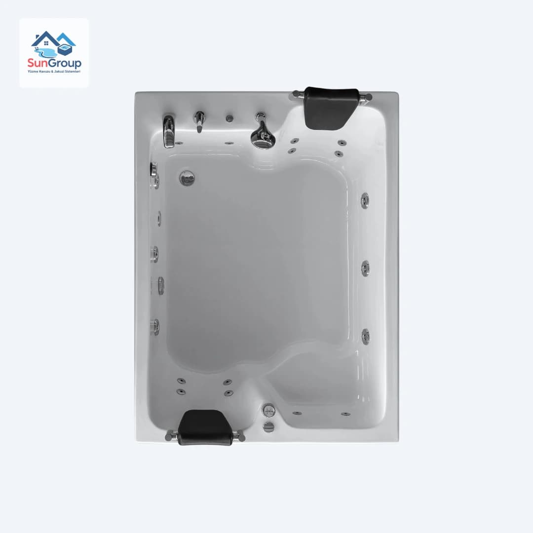 Luna Grace jakuzi görsel 4